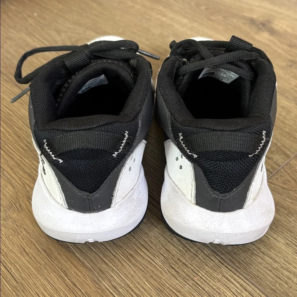 Under Armour Kids Athletic Sneakers